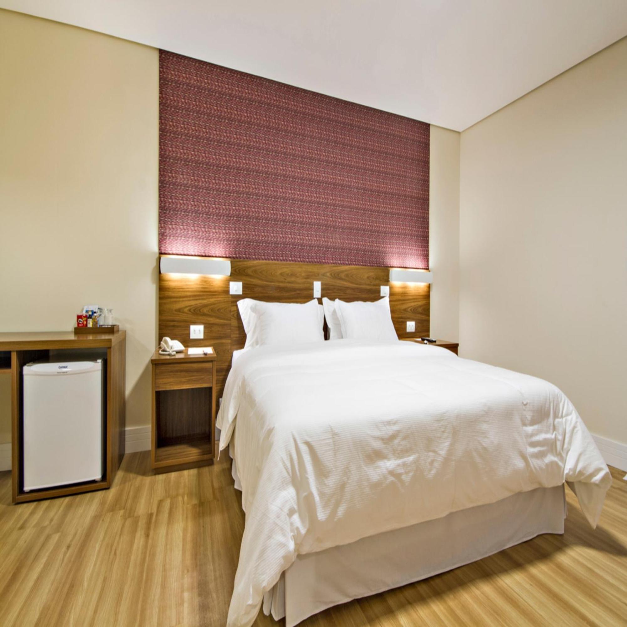 Chateau Hotel 4*