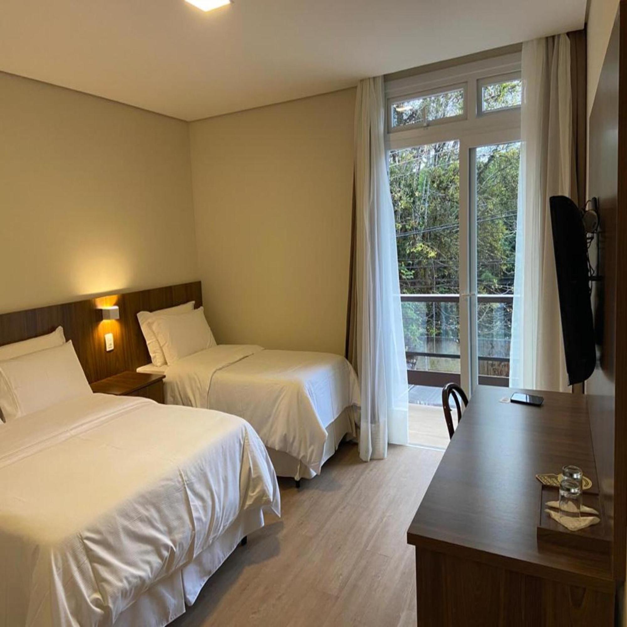 Hotel Chateau 4*